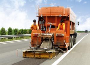 2006年微表處修復車轍技術在京珠高速湖北孝感段的應用